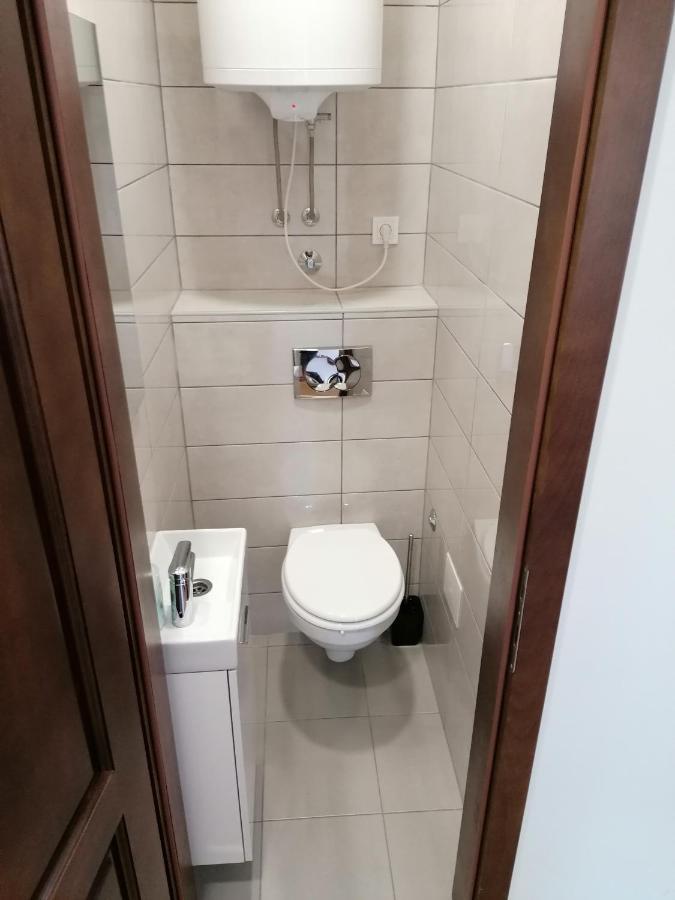 Apartment "B" 50 M From The Beach Zadar Exteriör bild